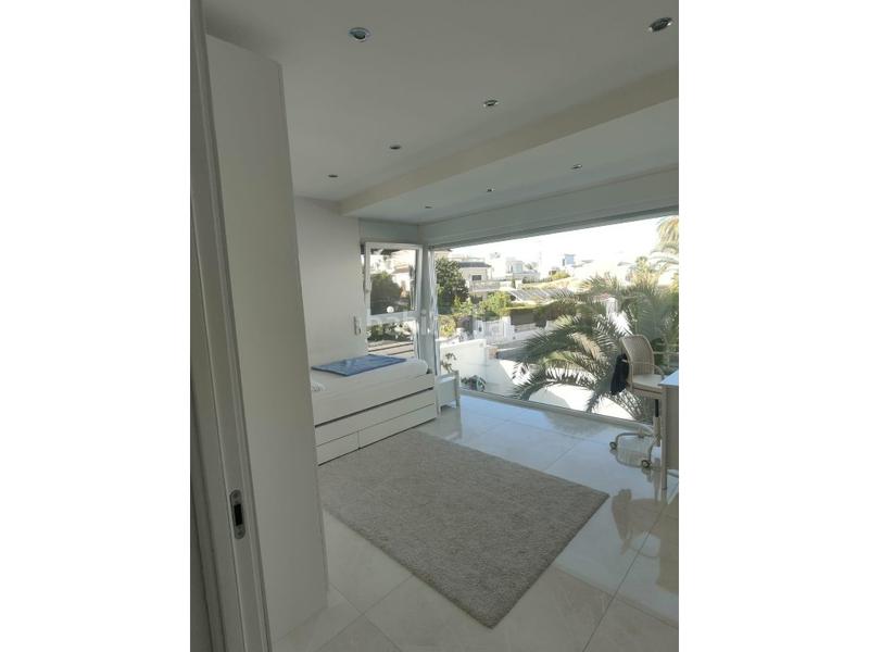 Foto 960ba285-b495-4c7d-a9ba-08fec619de90. Casa con piscina in La Zenia Orihuela