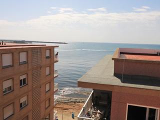 Penthouse in Playa de los Náufragos. Ático  torrevieja playa de los náufragos