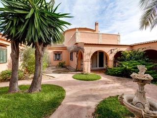 Maison à Zona Carrefour - Urbanizaciones. Hermosa villa de lujo, estilo mediterráneo en la zona de la sies