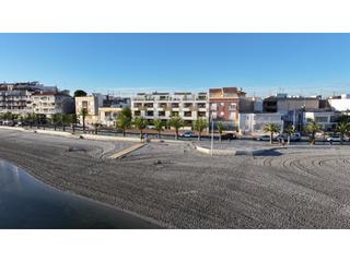 Àtic a Los Cuarteros. Residencial de obra nueva en primera línea de playa en san pedro