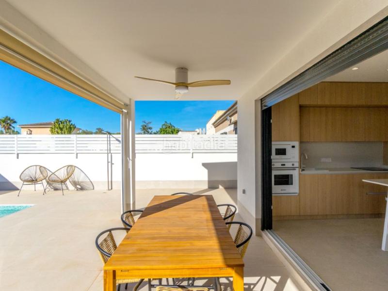 Foto 805a9b4a-4199-4fb5-941d-29fdf496eef4. Casa con riscaldamento piscina in Zona Carrefour - Urbanizaciones Torrevieja