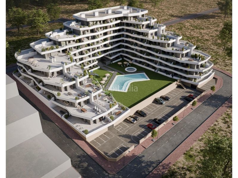Foto 1f1ac487-4274-45a8-aa15-5b3eb4f57680. Ático descubra la vida moderna en la nueva promoción residencial en San Miguel de Salinas