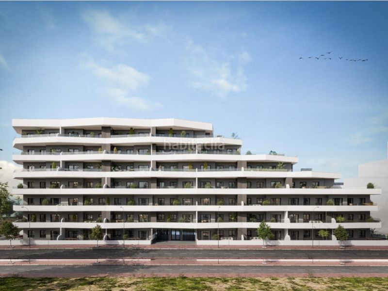 Foto 3411c039-b7db-44ae-a8ad-12007d53f9cd. Ático descubra la vida moderna en la nueva promoción residencial en San Miguel de Salinas