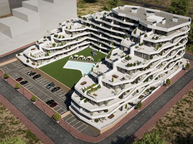 Foto 40a78ccd-9776-4e83-a7d1-b5e81e560bd2. Ático descubra la vida moderna en la nueva promoción residencial en San Miguel de Salinas