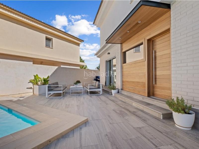 Foto 3ede2e2b-f60d-4860-894f-c3b04a3c055c. Casa villa 4 habitaciones venta lalfàs del pi en Escandinavia-Cautivador Alfàs del Pi (l´)