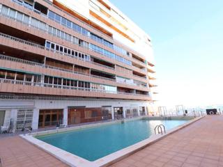 Appartement à Avenida doctor gregorio marañon 56. Apartamento de 3 dormitorios en primera línea de playa de torrev