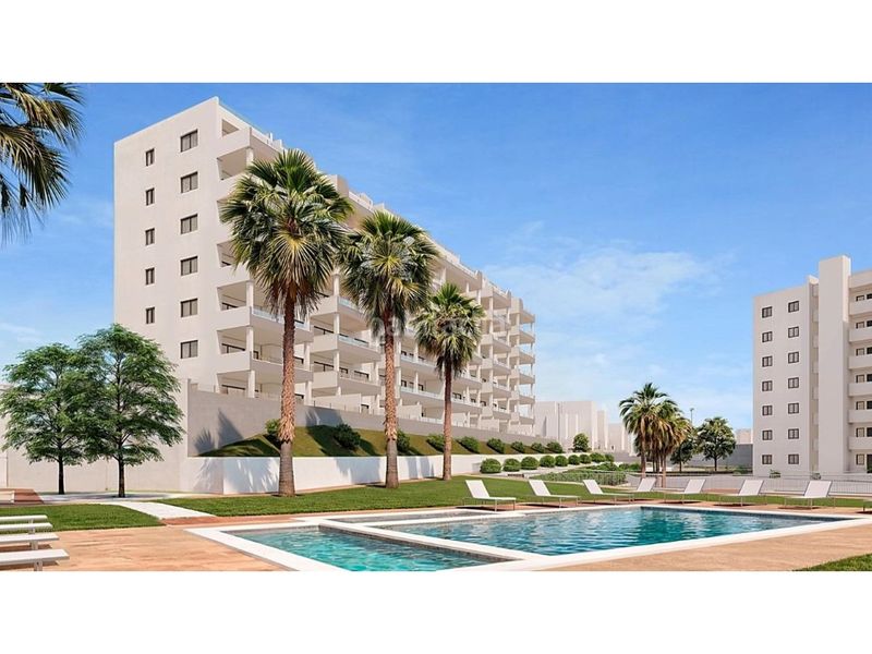 Foto 06a8d754-ce9b-4529-9305-5e9a18bea374. Àtic amb piscina a San Miguel de Salinas
