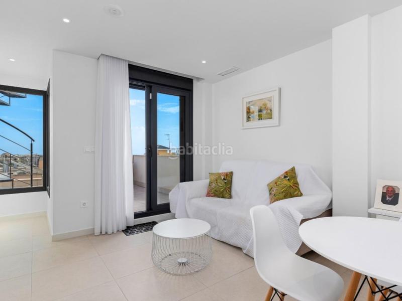 Foto bdabb351-c63f-48e1-b53f-ecc07bd7f3d3. Casa chalets adosados de obra nueva en Los Secanos Guardamar del Segura