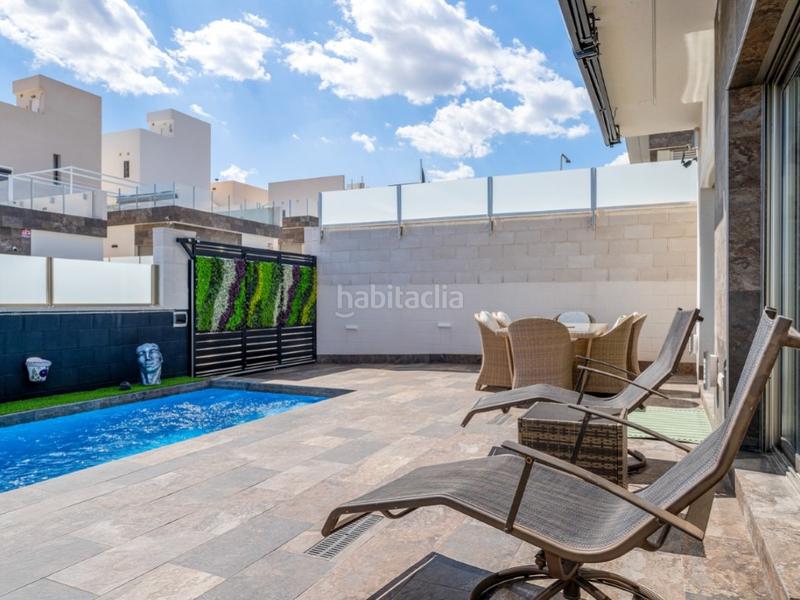 Foto 1f9924e5-145b-4eeb-9572-ea5351054aa1. Maison avec piscine dans Los Almendros Orihuela