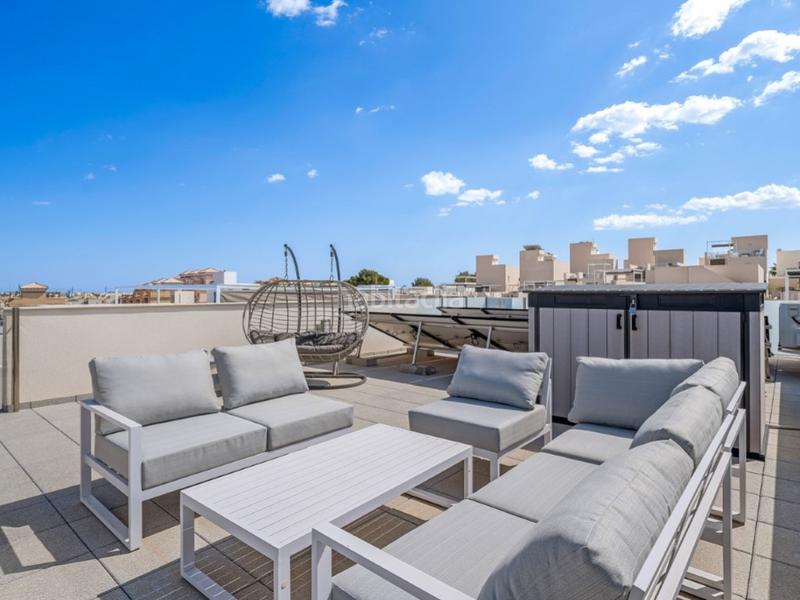 Foto a81eb720-68d5-4b01-9d77-7ddbbc175e56. Maison avec piscine dans Los Almendros Orihuela