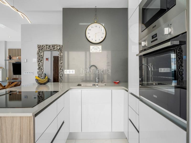 Foto ef0469cf-e284-4083-944d-519d11d967b3. Maison avec piscine dans Los Almendros Orihuela