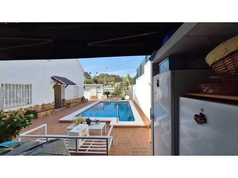 Foto 0fe5536d-d567-4bbe-bdc1-fab9ca7ced72. Casa amb piscina a Los Balcones-Los Altos Torrevieja