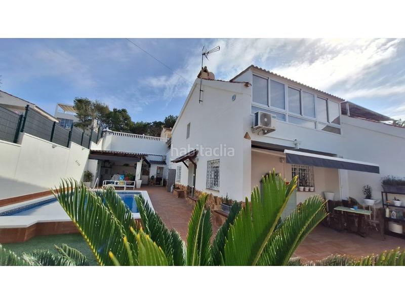 Foto 3ec4ea4e-cf56-449b-871e-44cc435d4bda. Casa amb piscina a Los Balcones-Los Altos Torrevieja