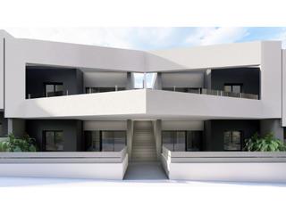 Casa en San Miguel de Salinas. Bungalows de obra nueva en san miguel de salinas con 2 piscinas