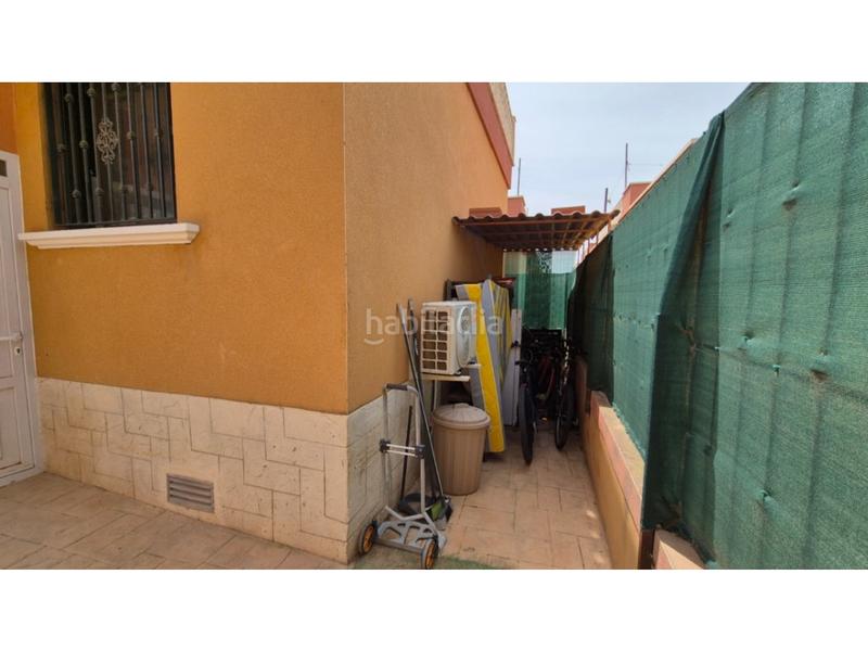 Foto 50a58060-8548-42a2-9171-c1b02d2050f0. Maison avec piscine dans Parque Acuático - Sector 25 Torrevieja