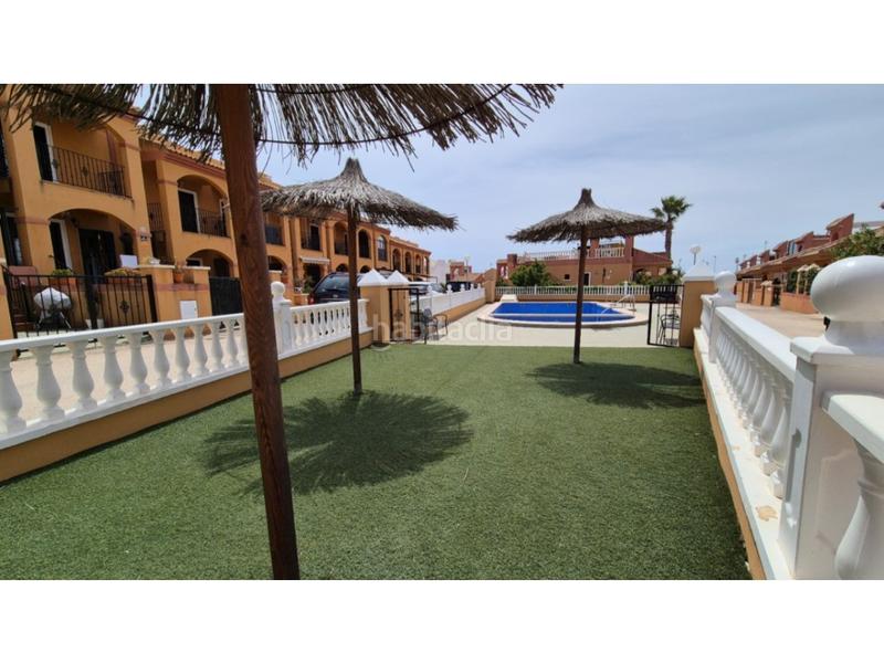 Foto 708769ac-bdaa-460b-af2f-1a2d7a828564. Maison avec piscine dans Parque Acuático - Sector 25 Torrevieja