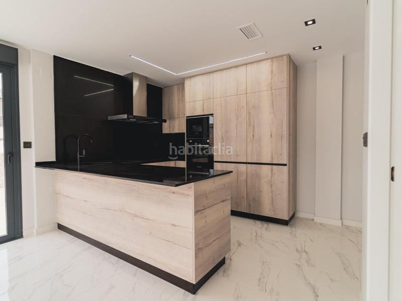 Foto fadc34a3-5f00-4934-b0f8-1d4444e14829. Maison avec piscine dans Zeniamar - Horizonte - La Campana Orihuela