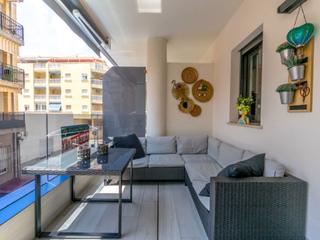 Apartament  Calle radio murcia. Increíble apartamento de 3 dormitorios a solo 90 metros de playa