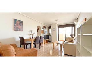 Appartement  N/a. Espacioso apartamento de 3 dormitorios con amplio balcón