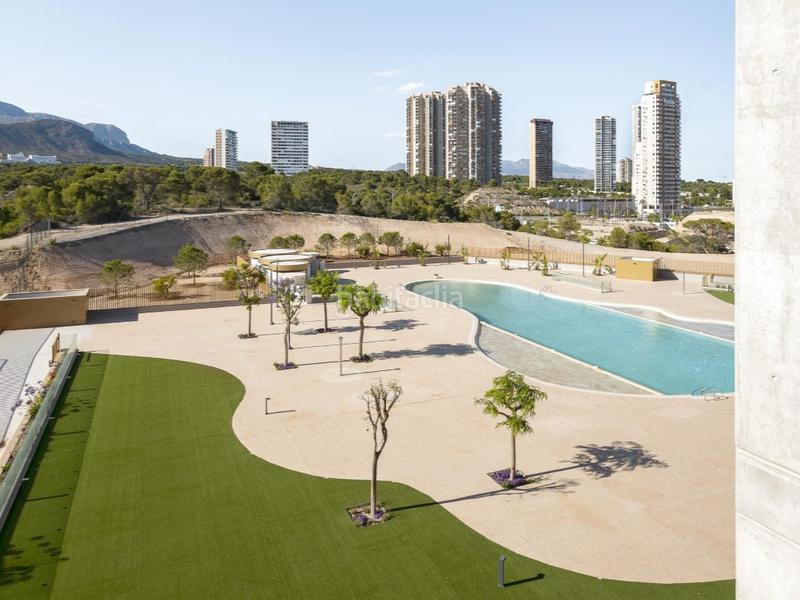 Foto dc61a45f-0b03-4c5c-ac70-e413c23f2989. Àtic a avenida de mejico 7 a Playa Poniente Benidorm