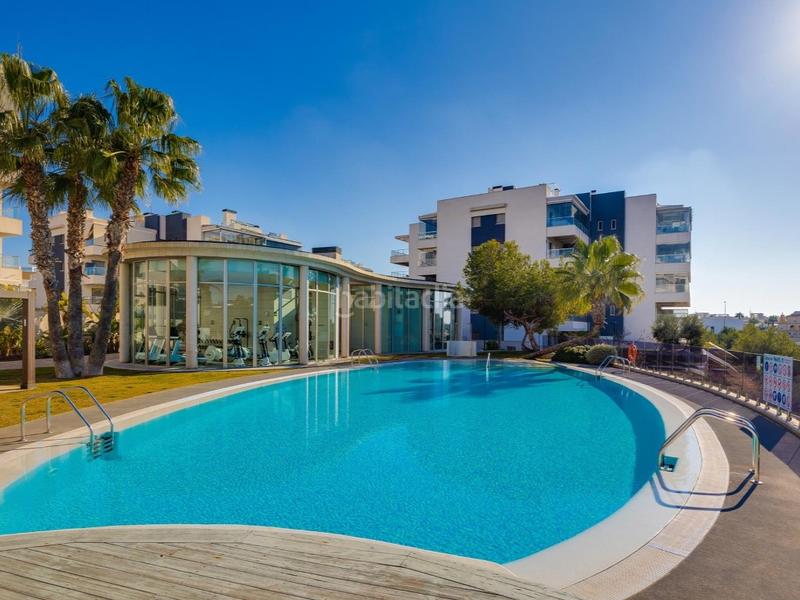 Foto 0a9c8bcd-b279-4f55-ad52-7689a7355914. Apartament amb aparcament piscina a Villamartín-Las Filipinas Orihuela