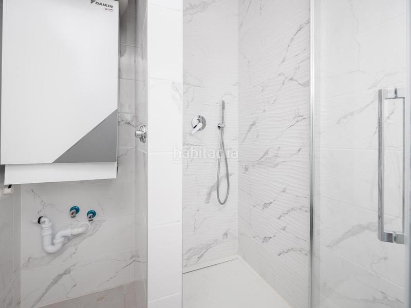 Foto bd00b280-ad83-40a8-9d58-d608499c4eb8. Apartament amb aparcament piscina a Villamartín-Las Filipinas Orihuela