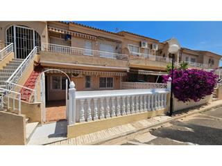 House in Av. torreblanca, 23 23. Bungalow en planta baja de 2 dormitorios con terraza privada y p