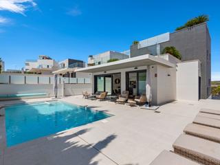 Maison  N/a. Villa  venta orihuela