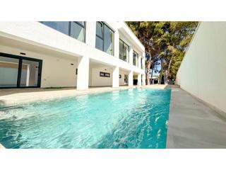 Haus  N/a. Villa de lujo en los balcones