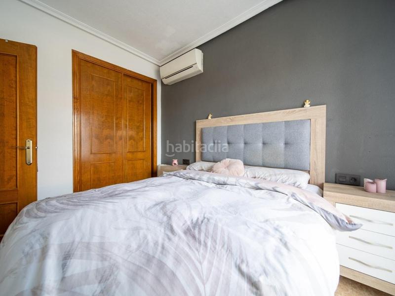 Foto 0f389322-8add-4a1b-ab41-d9f863bf79f1. Casa adosada en calle miño 10 casa adosada totalmente reformada en pau 26, costa en Orihuela