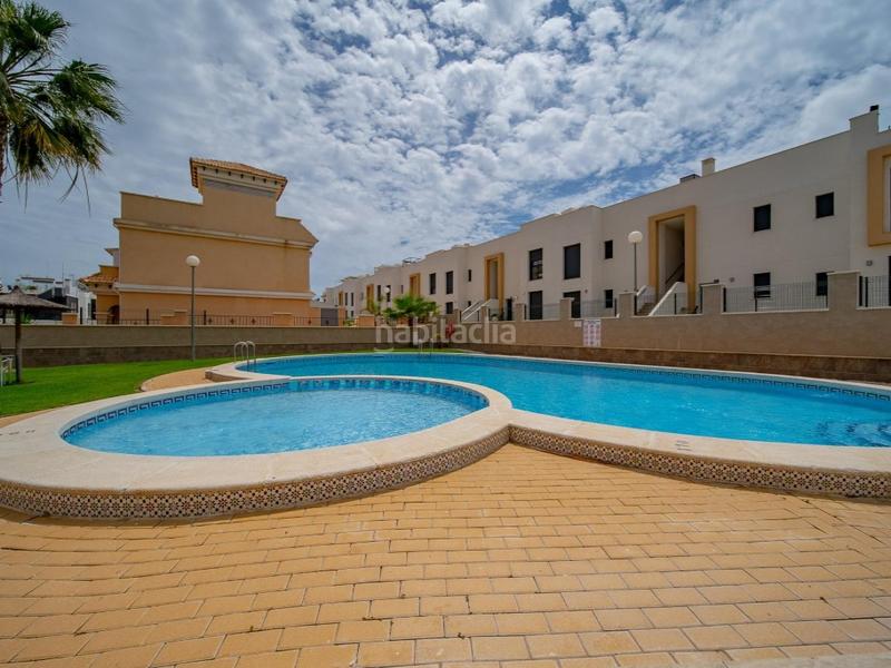 Foto 13407b0f-b373-42e1-9a31-698e25c88afa. Casa adosada en calle miño 10 casa adosada totalmente reformada en pau 26, costa en Orihuela