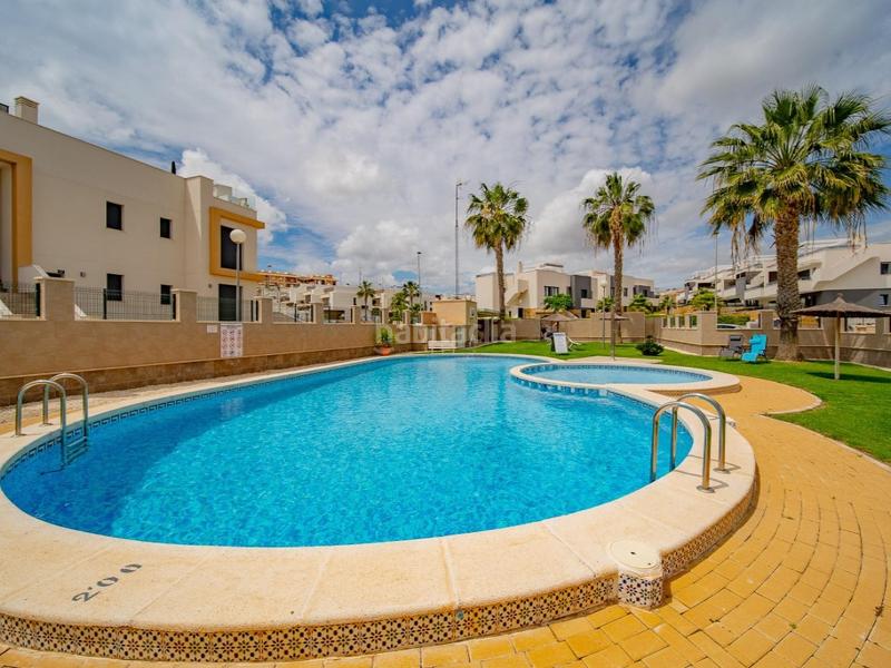 Foto 5a5885de-189b-4f4b-adb3-f2fefe639d52. Casa adosada en calle miño 10 casa adosada totalmente reformada en pau 26, costa en Orihuela