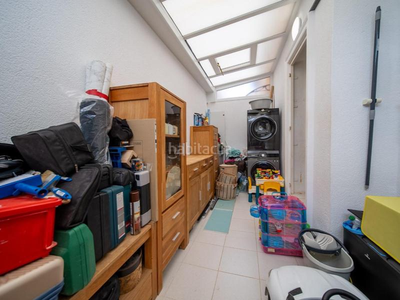 Foto 9026502a-84d8-4c21-915b-a903d33d2a2c. Casa adosada en calle miño 10 casa adosada totalmente reformada en pau 26, costa en Orihuela