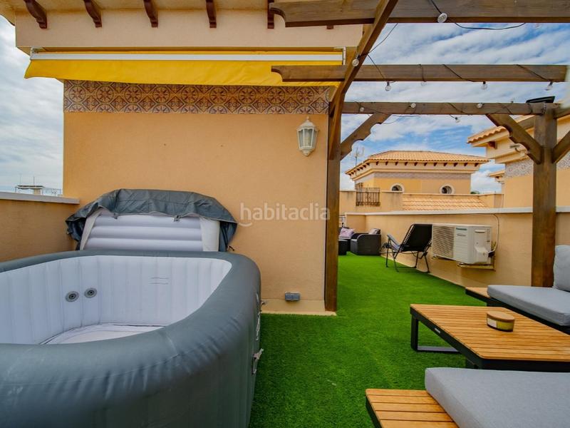 Foto 98c89426-20b3-4ad7-a57f-e9d590a8ceb8. Casa adosada en calle miño 10 casa adosada totalmente reformada en pau 26, costa en Orihuela