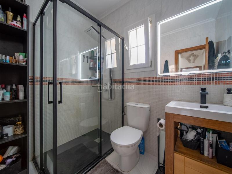 Foto c0cb4732-1dbd-477c-9d8d-f03133583266. Casa adosada en calle miño 10 casa adosada totalmente reformada en pau 26, costa en Orihuela