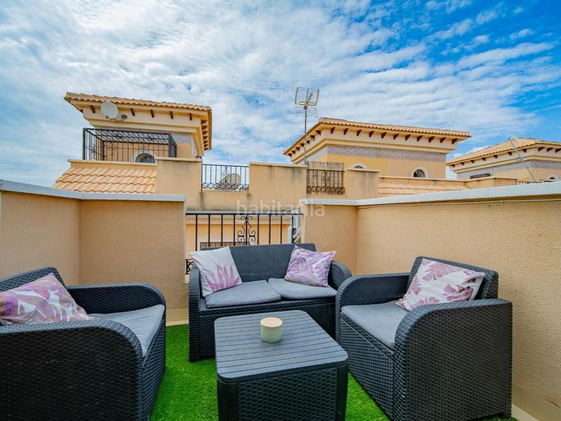 Foto de0c3797-6a29-4103-b404-3154b0b08f8b. Casa adosada en calle miño 10 casa adosada totalmente reformada en pau 26, costa en Orihuela