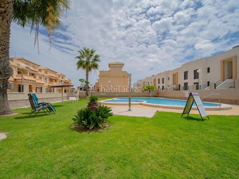 Foto f0f45e8b-a70c-4f12-b95d-4122444445ea. Casa adosada en calle miño 10 casa adosada totalmente reformada en pau 26, costa en Orihuela