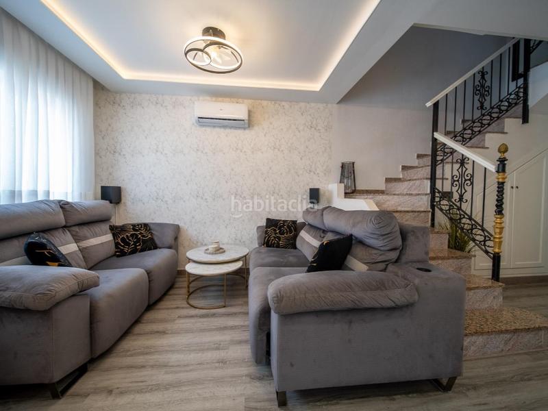 Foto fd8127a0-28da-4082-9a7f-0be1b4d09129. Casa adosada en calle miño 10 casa adosada totalmente reformada en pau 26, costa en Orihuela