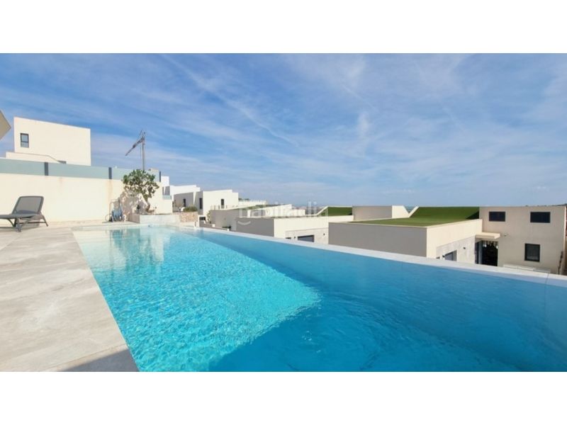 Foto bc8a4b72-ca15-4ea4-857d-ffaadded0357. Casa a Rojales