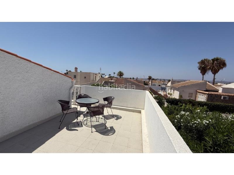 Foto 182cbfa0-ac6e-45db-9fde-edfa48412136. Maison avec parking dans Zona Carrefour - Urbanizaciones Torrevieja