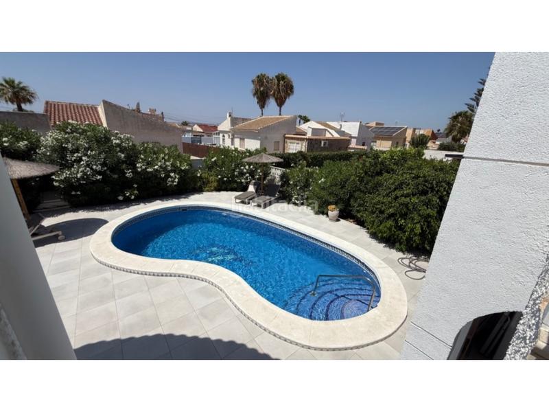 Foto 598e39a0-4c2c-41ec-ab41-9e6e96603e4f. Maison avec parking dans Zona Carrefour - Urbanizaciones Torrevieja