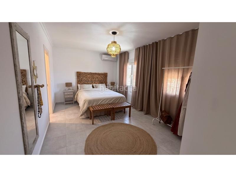 Foto 7713a9a0-e9a6-4866-a7f4-230aacb404e2. Maison avec parking dans Zona Carrefour - Urbanizaciones Torrevieja