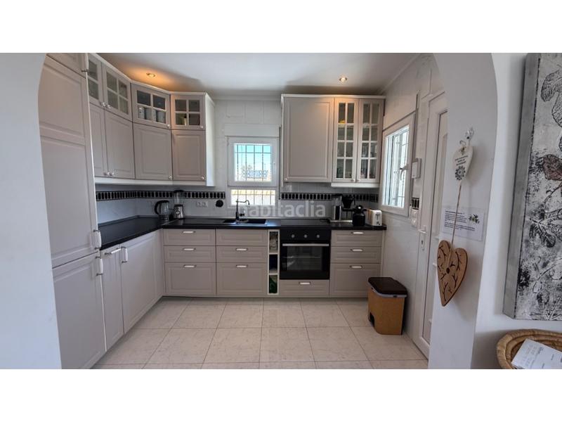 Foto 8b24bd1d-7ff2-427c-8df4-4766fd1b1a76. Maison avec parking dans Zona Carrefour - Urbanizaciones Torrevieja