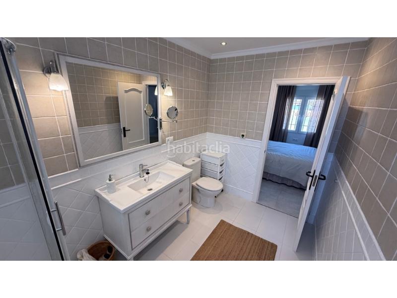 Foto c42d3b91-1227-4aff-9c0f-8254a4d9647c. Maison avec parking dans Zona Carrefour - Urbanizaciones Torrevieja