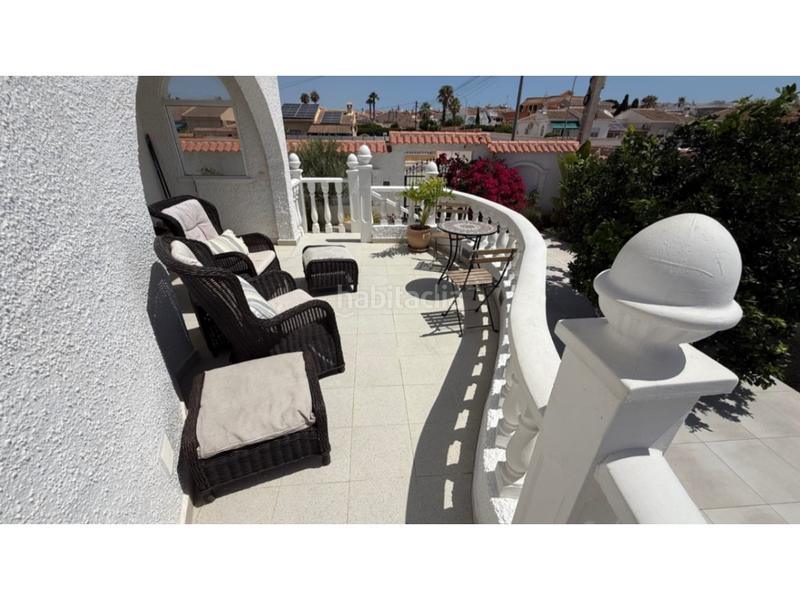 Foto d4a8c7a1-1776-4374-b0c5-d7a95f97032a. Maison avec parking dans Zona Carrefour - Urbanizaciones Torrevieja