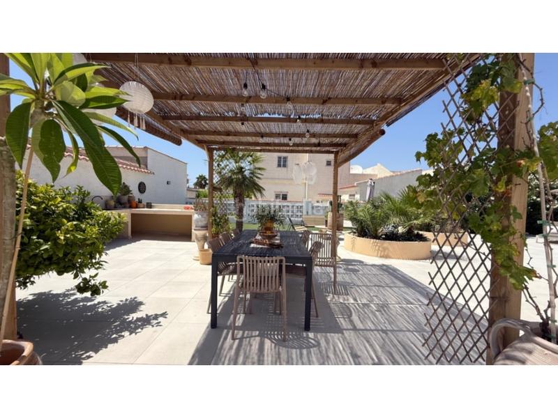 Foto ee346676-c6bf-4cc0-8b67-1270a737bfb6. Maison avec parking dans Zona Carrefour - Urbanizaciones Torrevieja