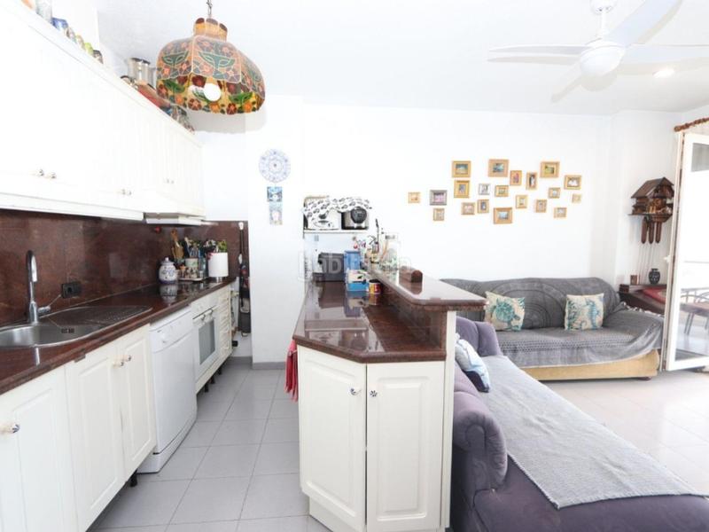 Foto 0285047b-4483-4a5f-aa46-ea6240b612b3. Apartamento 135 m de luz, espacio y mediterráneo en primera línea de costa en Orihuela