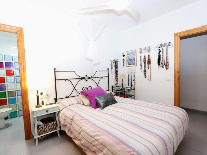 Foto 0e4a882f-3023-4b98-96e1-5e5e79544cb6. Apartamento 135 m de luz, espacio y mediterráneo en primera línea de costa en Orihuela