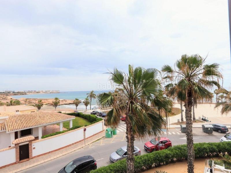 Foto 12acc055-fcfd-4754-a1b9-6f4ff8d384bc. Apartamento 135 m de luz, espacio y mediterráneo en primera línea de costa en Orihuela