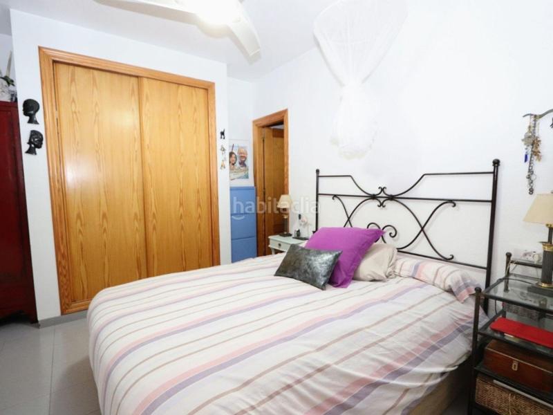 Foto 3cf1b384-ff0f-4b8e-b0bf-7994420bf40e. Apartamento 135 m de luz, espacio y mediterráneo en primera línea de costa en Orihuela